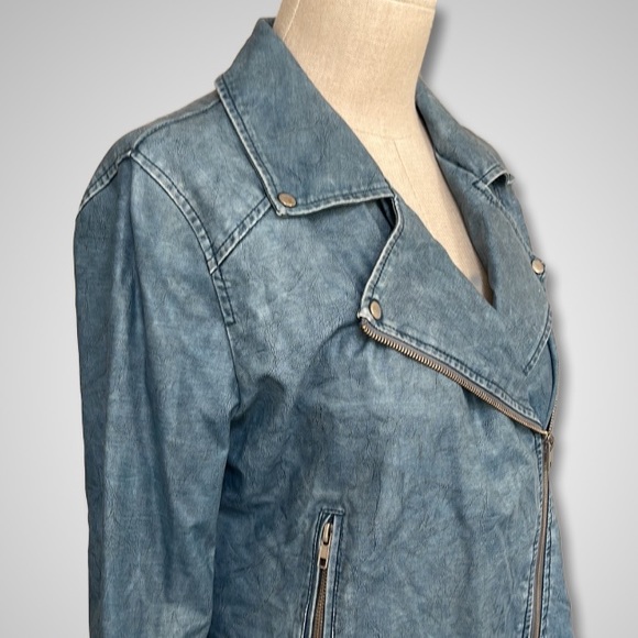 { Lysse’ } - Faux Leather Asymmetrical Moto Jacket - Picture 3 of 4